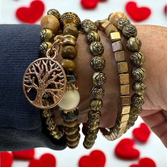 Set of 5 Stretch Bracelets New Without Tags - Picture 1 of 1